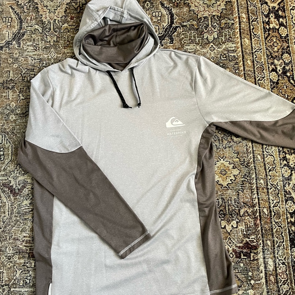 Quiksilver Men's Waterman Angler Hooded Long Sleeve Rashguard Size Large